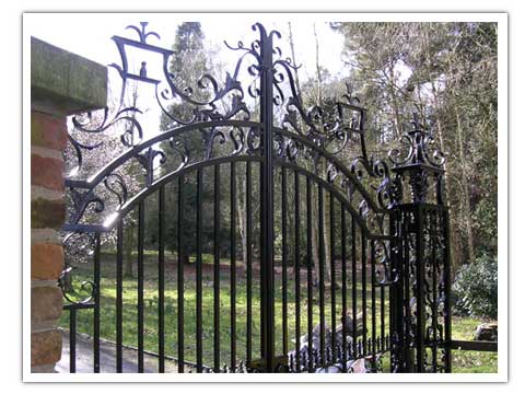 Photo of Hunting Lodge Gates