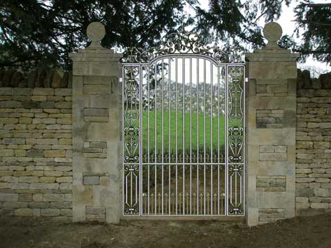 CAD Visualisation of Pedestrian Gates