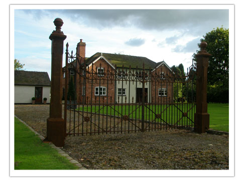 Victorian Carrage Drive Gates #2