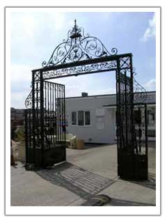 photo of Independence Palace Gates