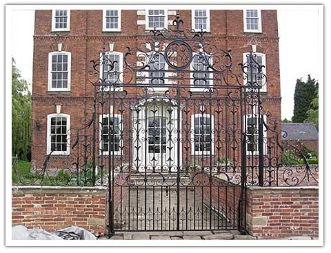 Hurley Hall Gates