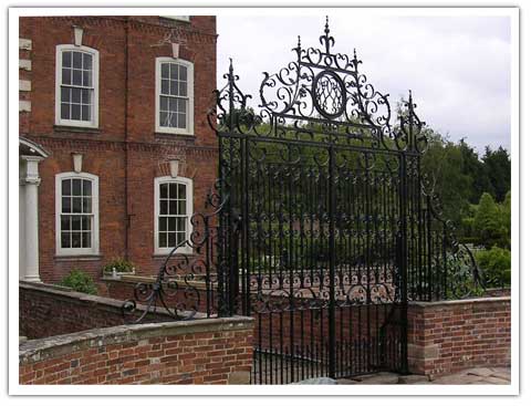 Hurley Hall Gates