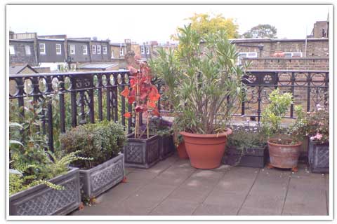 Victorian inspired balcony railing Design