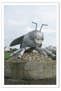 Bee sculpture